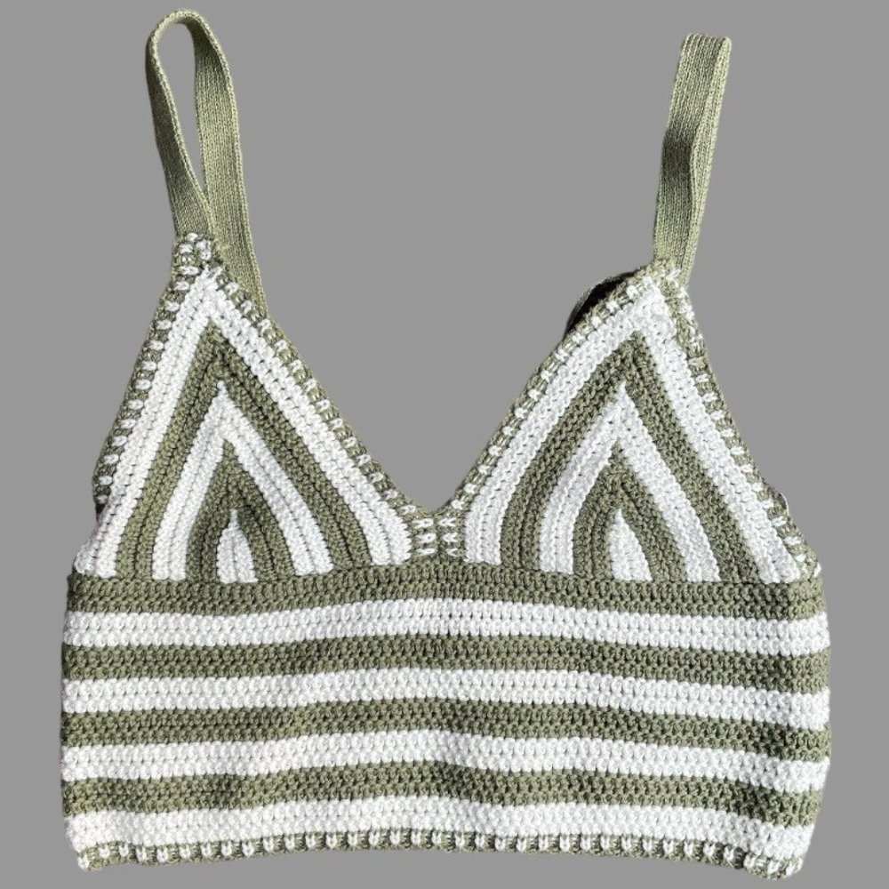 Green/White Crochet Crop Top